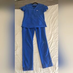 FIGS Small Winning Blue Scrub Set